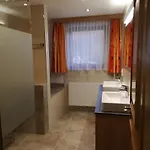 Ferienchalet Holdernach 木屋