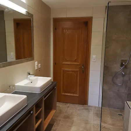 Ferienchalet Holdernach Chalé *